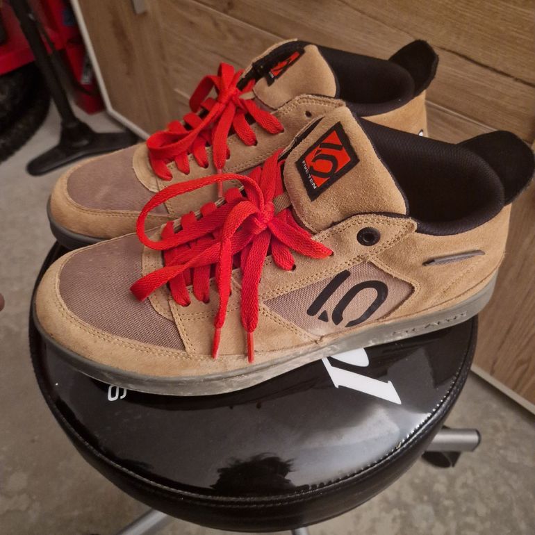 Gebrauchtes 2018 shoes bike — Bild 2 von 5