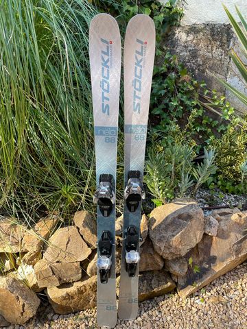 Gebrauchtes Stöckli NELA 88 Skis 152 cm bike — Bild 1 von 8