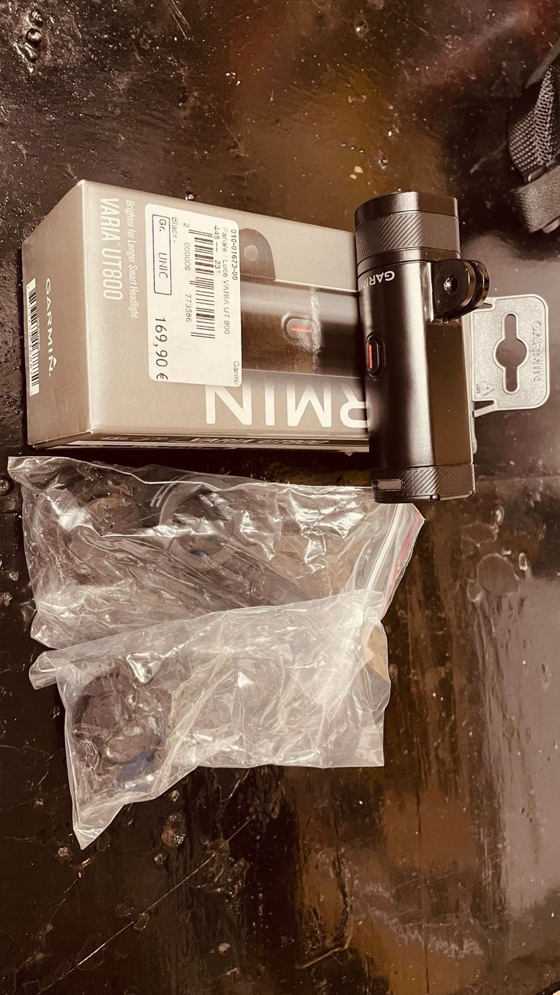 Used Garmin luz UTL 800 Cycling Accessories