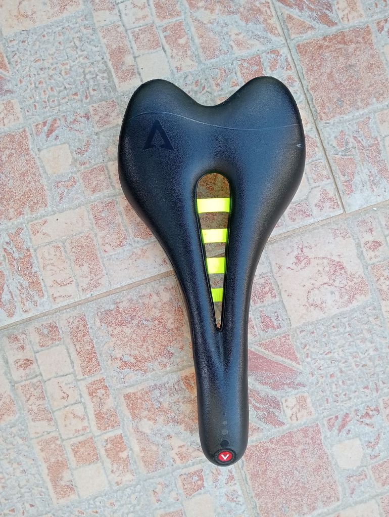Used ASTUTE Sella bike — image 2 of 3