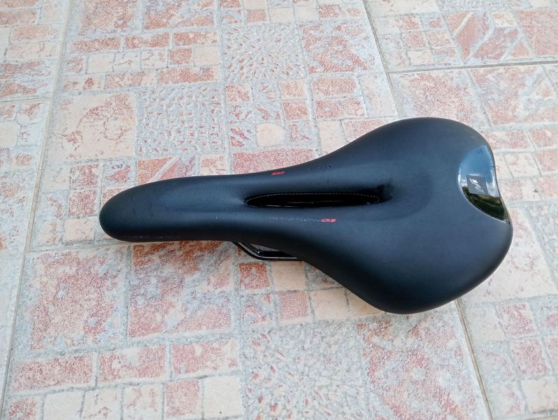 Used Massi Sella bike — image 1 of 3