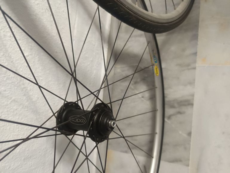Used 1997 Coda Wheelset bike — image 2 of 3