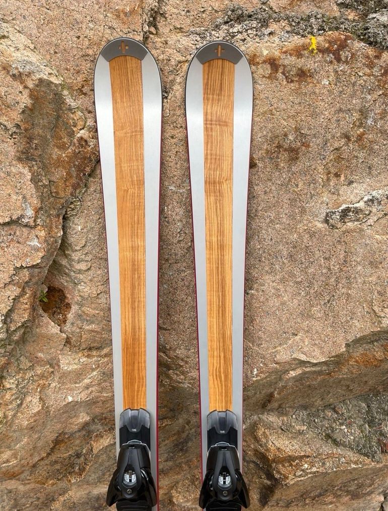 Used zai SIEGIU 170 cm Ski bike — image 2 of 7