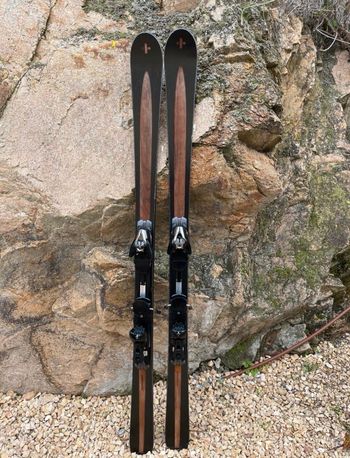 zai, TILA 160 cm Ski