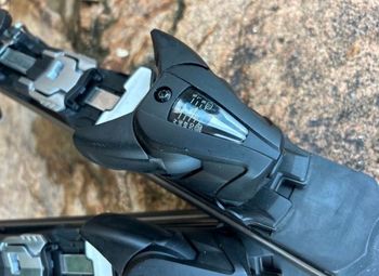 Used zai SCADIN Ski bike — image 4 of 19
