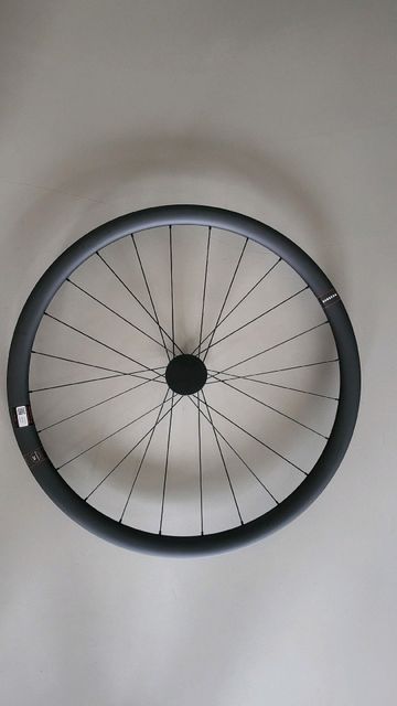 Używany Reserve 34/37 2024 bike — zdjęcie 6 z 8
