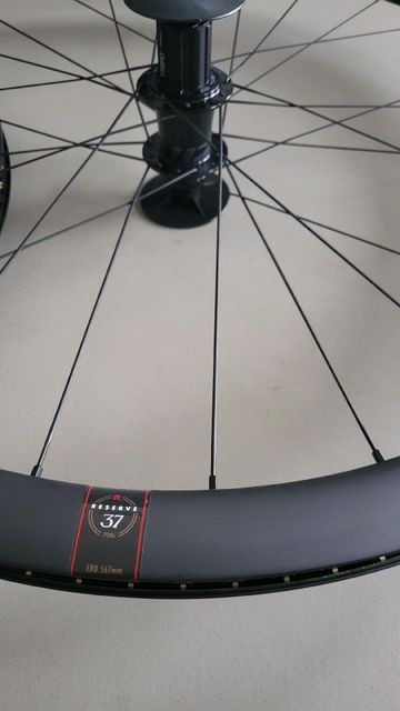 Używany Reserve 34/37 2024 bike — zdjęcie 2 z 8