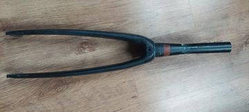 Used Pinarello Dogma F8 Front Fork bike — image 4 of 5