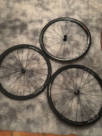 2020, Pack 3 ruedas carretera