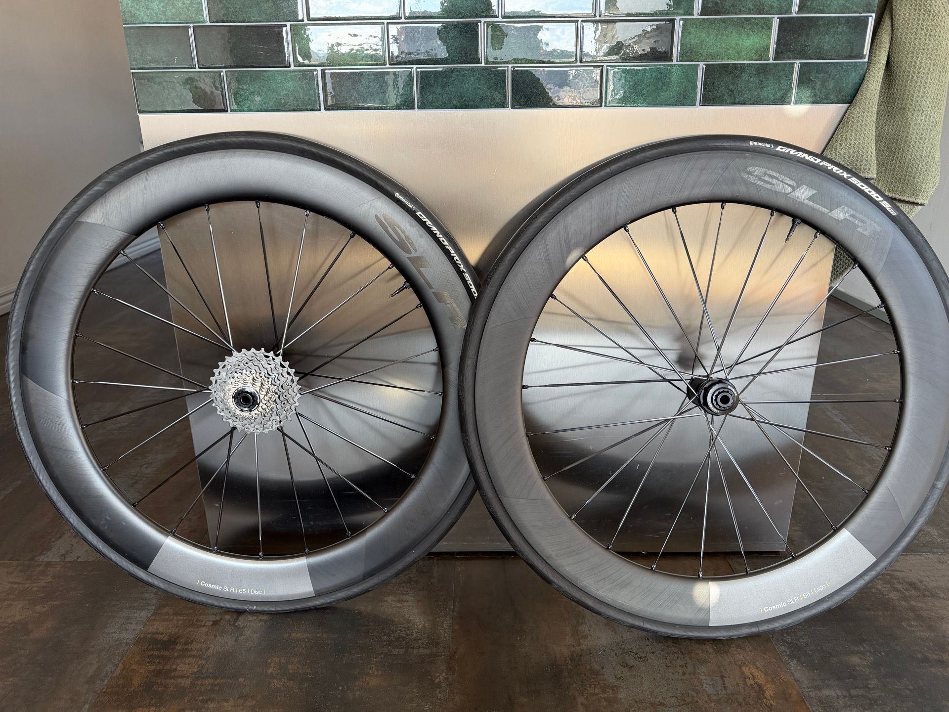 Mavic Cosmic SLR 65 Disc 2024