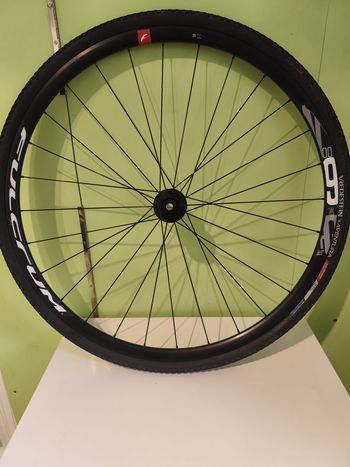 Tweedehands Fulcrum 900 achterwiel 2024 Wheels