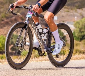 Used 2025 65mm Carbon Wheelset bike — image 4 of 5