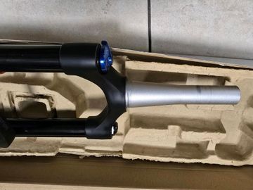 Brugt Rock Shox revelation 2020 bike — billede 4 af 10