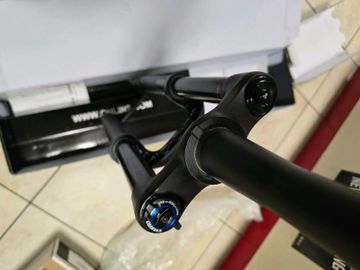 Brugt RockShox lyrik rct3 2022 bike — billede 11 af 12