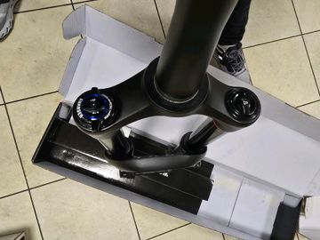 Brugt RockShox lyrik rct3 2022 bike — billede 12 af 12