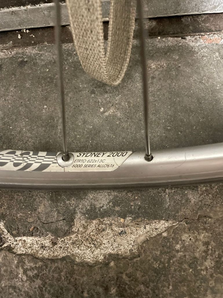 Used Campagnolo Ruote bike — image 4 of 14