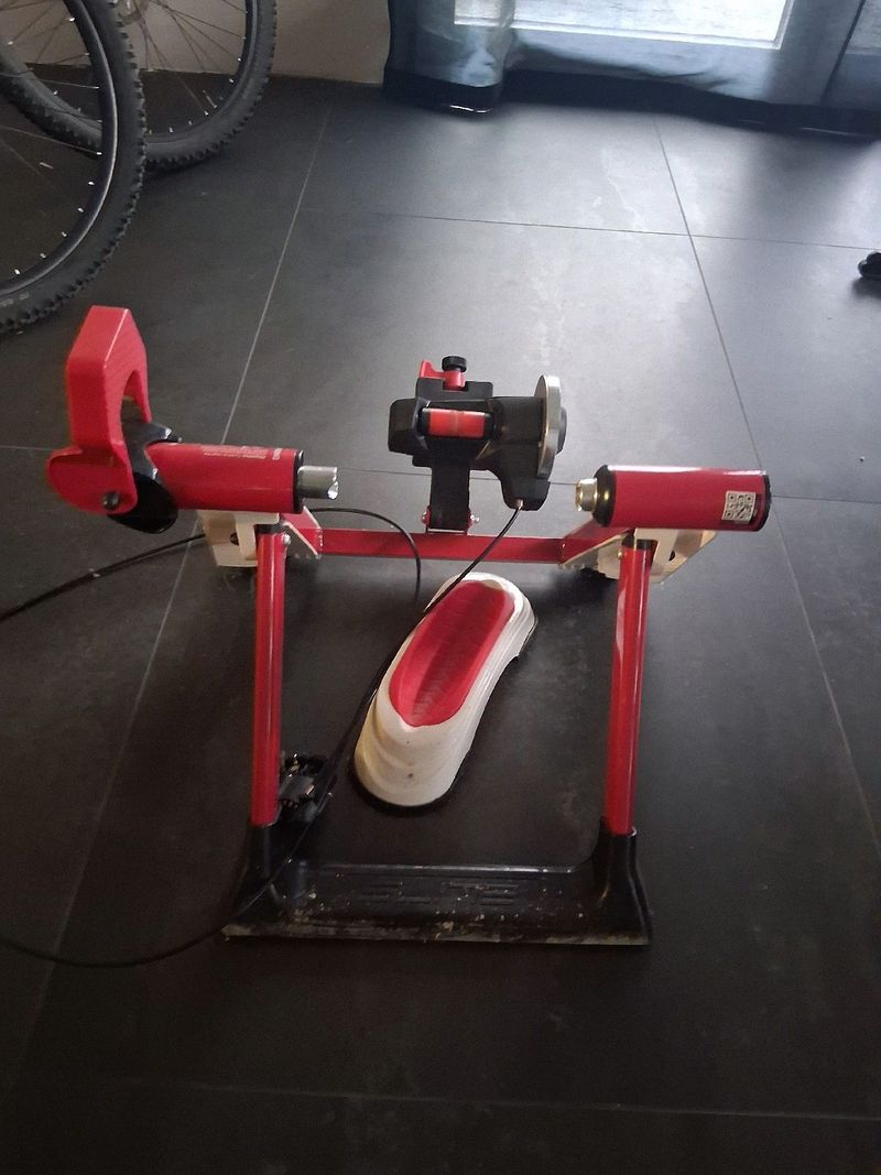 Brugt Elite novo force 2023 Cycling Accessories