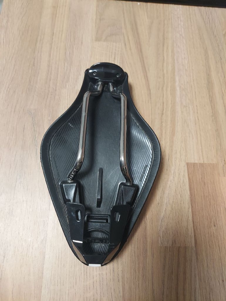 Used Fizik Tritone Saddle bike — image 4 of 4