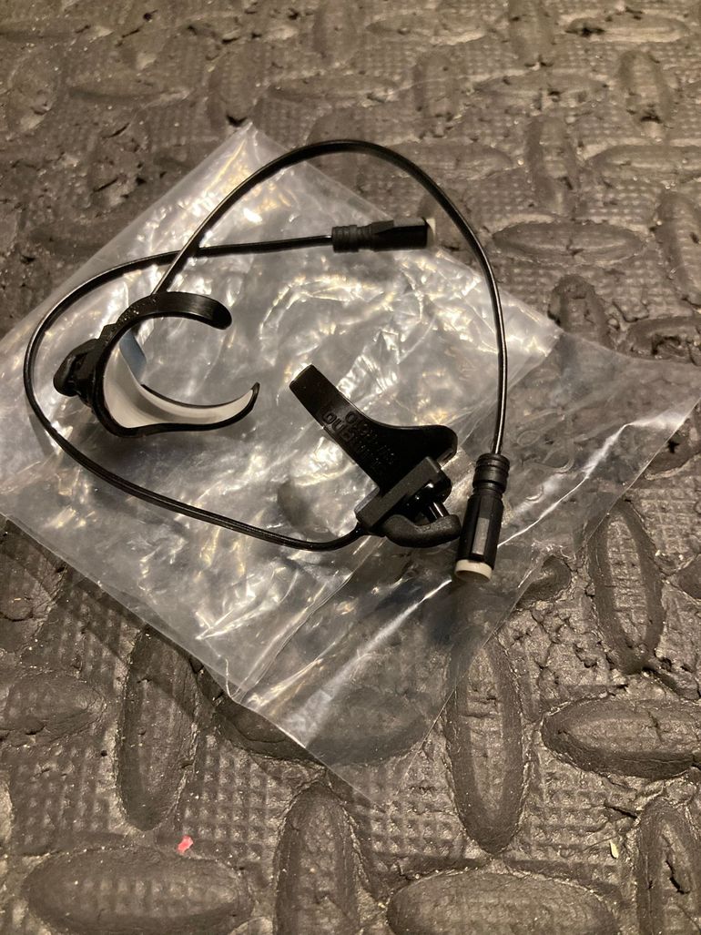 Used Shimano SW-R610 Remote Sprinter Shifter bike — image 2 of 2