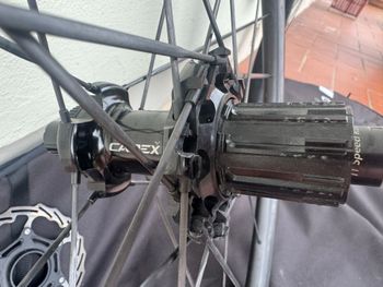 Used 2023 ruote 42 mm tubeless bike — image 6 of 6