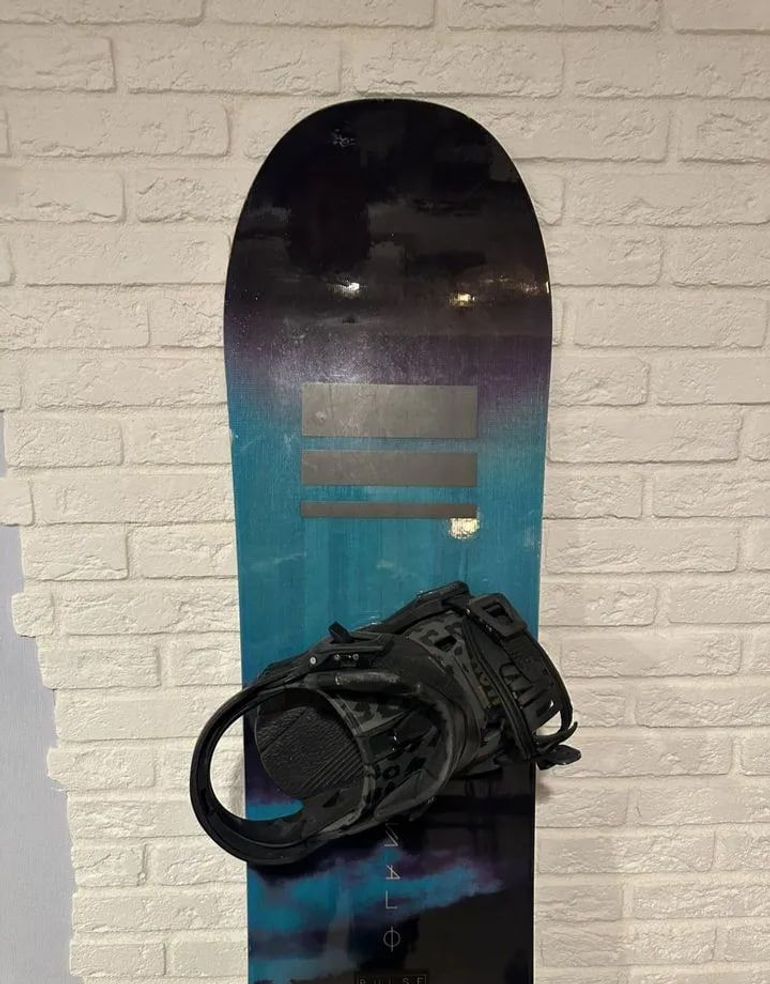 Used Salomon Snowboard pulse 156 bike — image 4 of 4