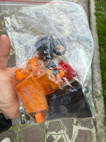 2025 Kit luci e catarinfrangenti Cycling Accessories de segunda mano
