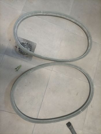 Used 2024 Paires 29 pouces bike — image 1 of 5