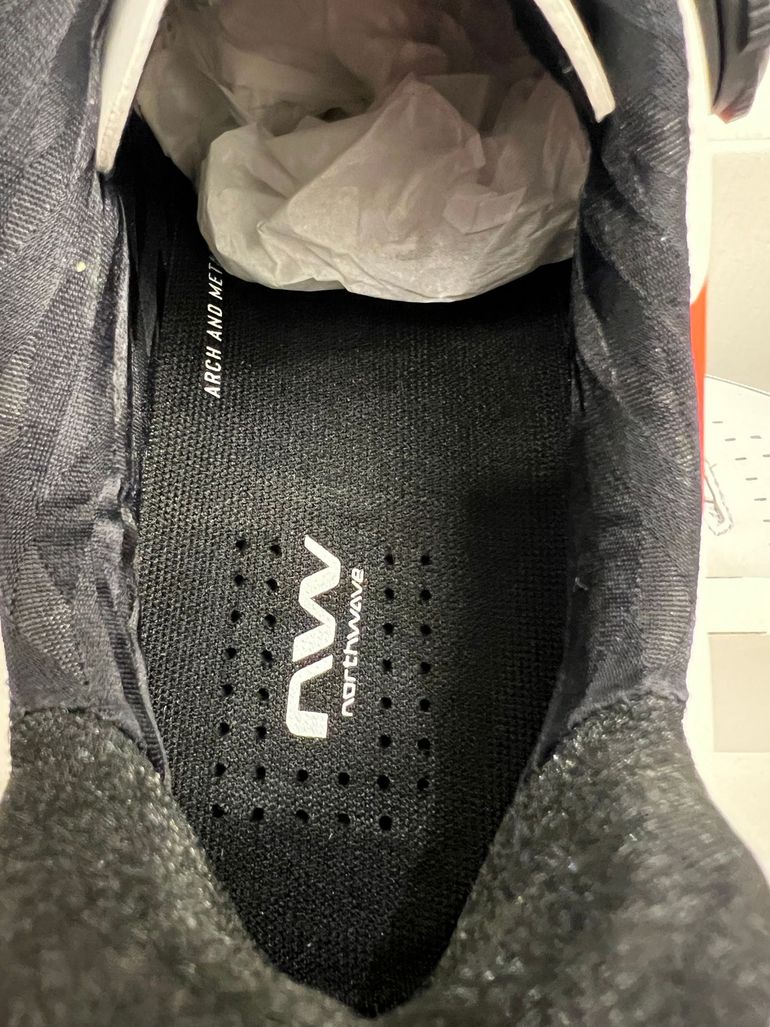 Used 2025 MTB Shoes bike — image 7 of 12