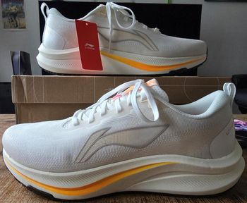 Used Li-Ning Red Hare 8 bike