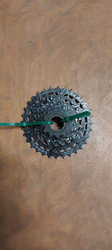 Used Shimano 12T-32T Drivetrain & Pedals