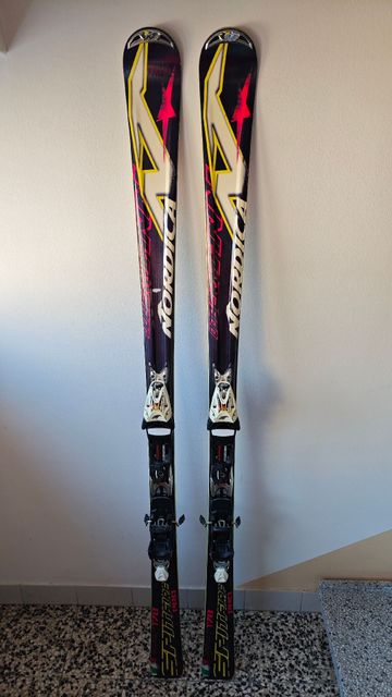 Used Nordica Dobermann Spitfire Pro Skis 2013 Skiing & Skitouring