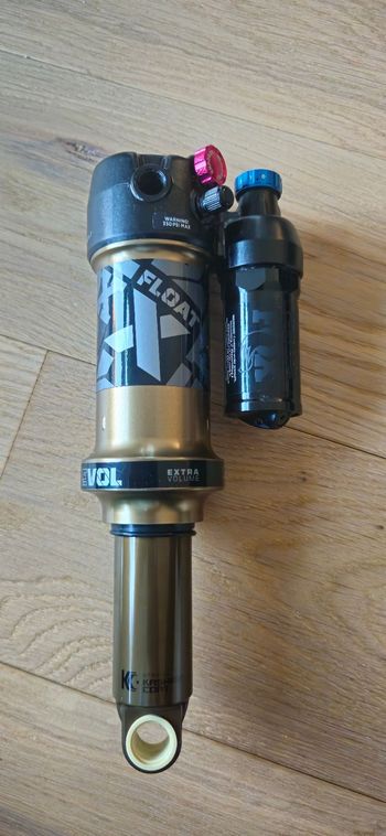 Fox, Float X Air Shock
