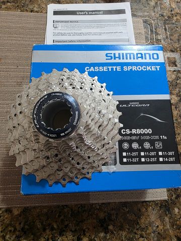 Used Shimano CS-R8000 HG-EV HG-X11 11s Drivetrain & Pedals