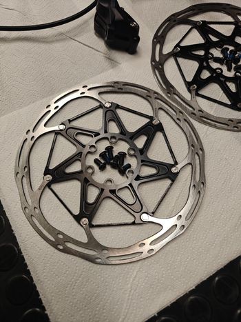 Used Sram G2 RSC 2025 bike — image 6 of 8