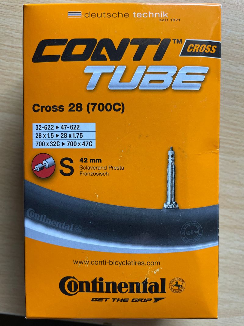 Tweedehands Continental Conti Tube Cross 28” (700C) 42mm Tyres & Tubes