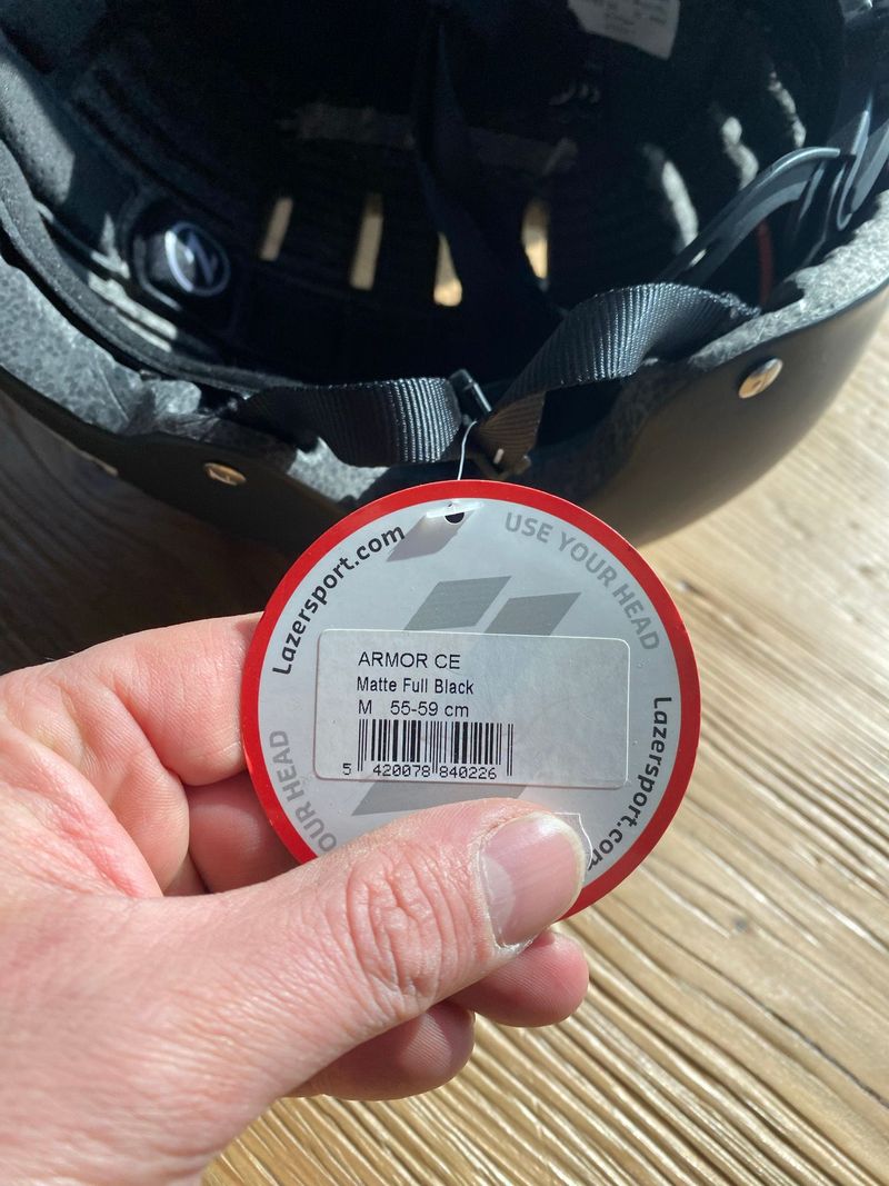 Used Lazer Armor Helmet bike — image 4 of 5