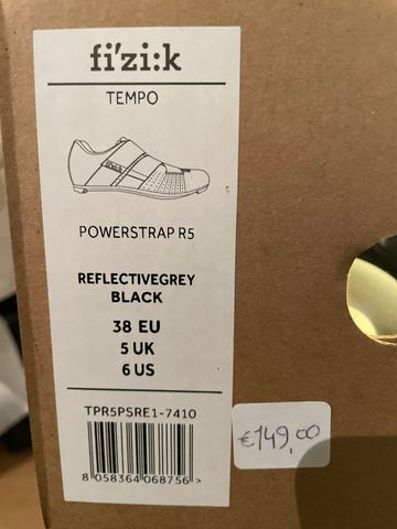 Tweedehands Fizik Tempo Powerstrap R5 Size 38 EU Reflective Grey/Black Cycling Shoes