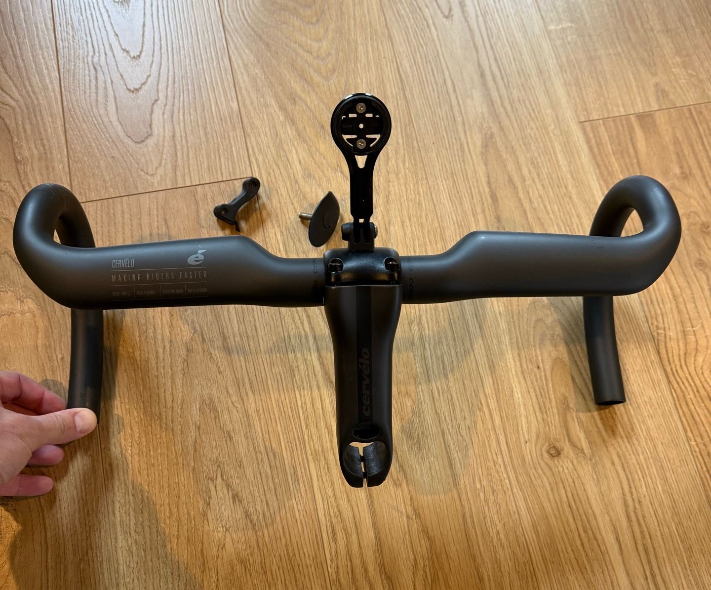 Cervelo R5 HB13 Carbon Handlebar 2024
