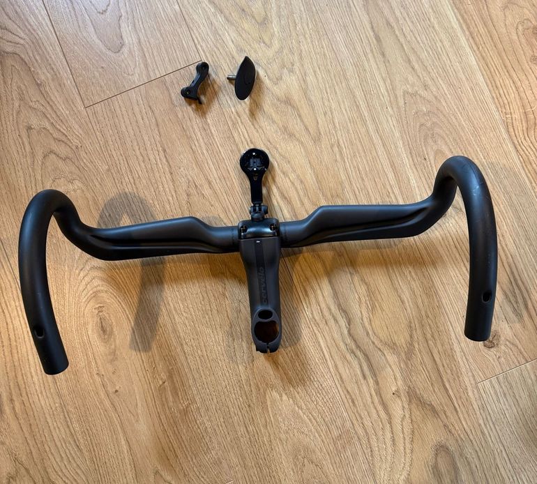 Used Cervelo R5 HB13 Carbon Handlebar 2024 bike — image 2 of 13