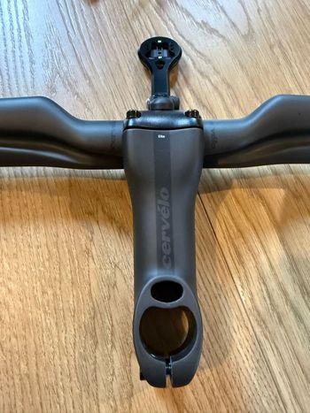 Used Cervelo R5 HB13 Carbon Handlebar 2024 bike — image 4 of 13