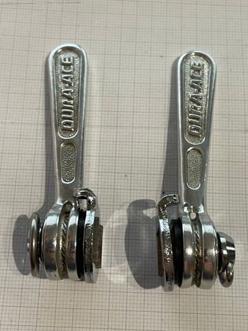 Shimano, Dura Ace Rahmenschalter und Schaltwerk