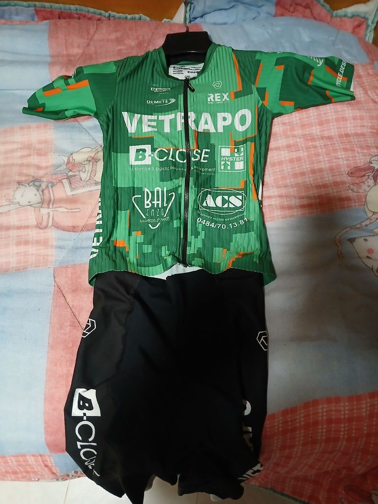 Used verge Cycling Bodywear bike — image 1 of 1