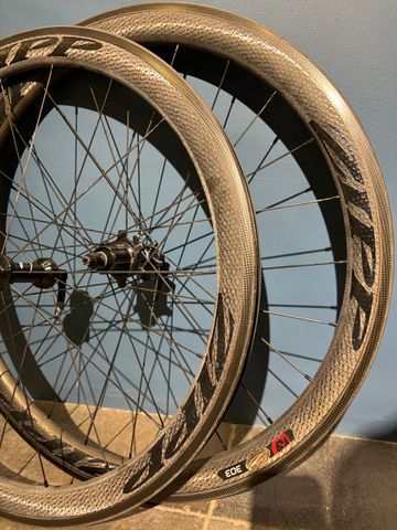 Used Zipp 303 Firecrest Carbon Clincher bike — image 7 of 7