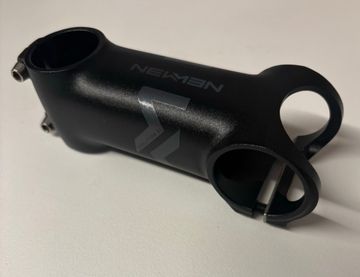 Używany Newmen 318.2 Stem 90mm bike — zdjęcie 3 z 6
