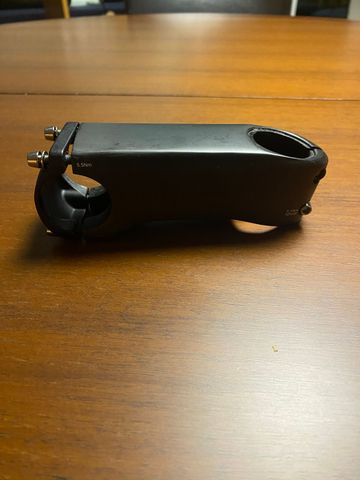 Używany Giant Carbon Stem 100 mm 2025 Cockpit