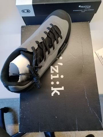 Fizik VERSOR FLAT Cycling Shoes d'occasion