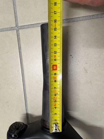 Used RockShox SID World Cup Fork 2020 bike — image 4 of 5