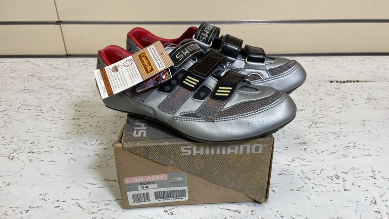 Used Shimano strada bike — image 1 of 2