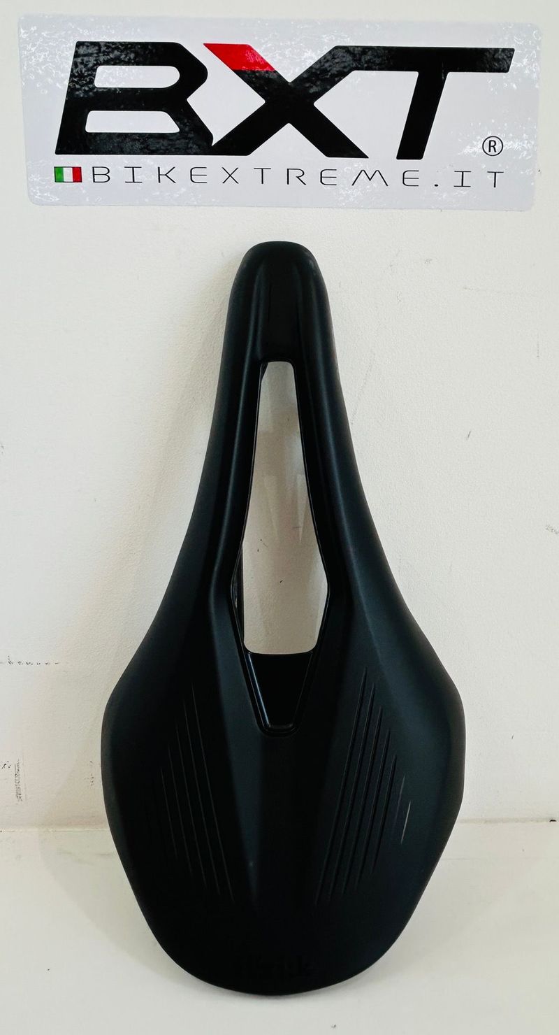 Used Fizik Vento Argo R1 Saddle 2025 Saddles & Seatposts