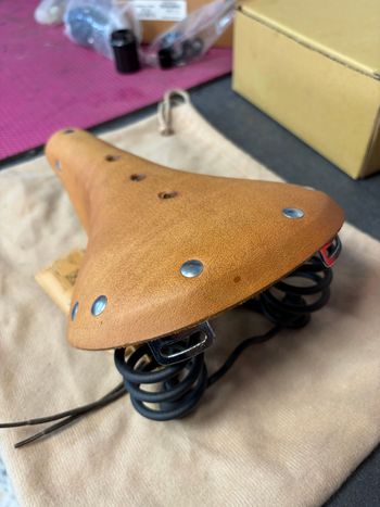 Used Raleigh Sillín de cuero 1997 bike — image 5 of 5